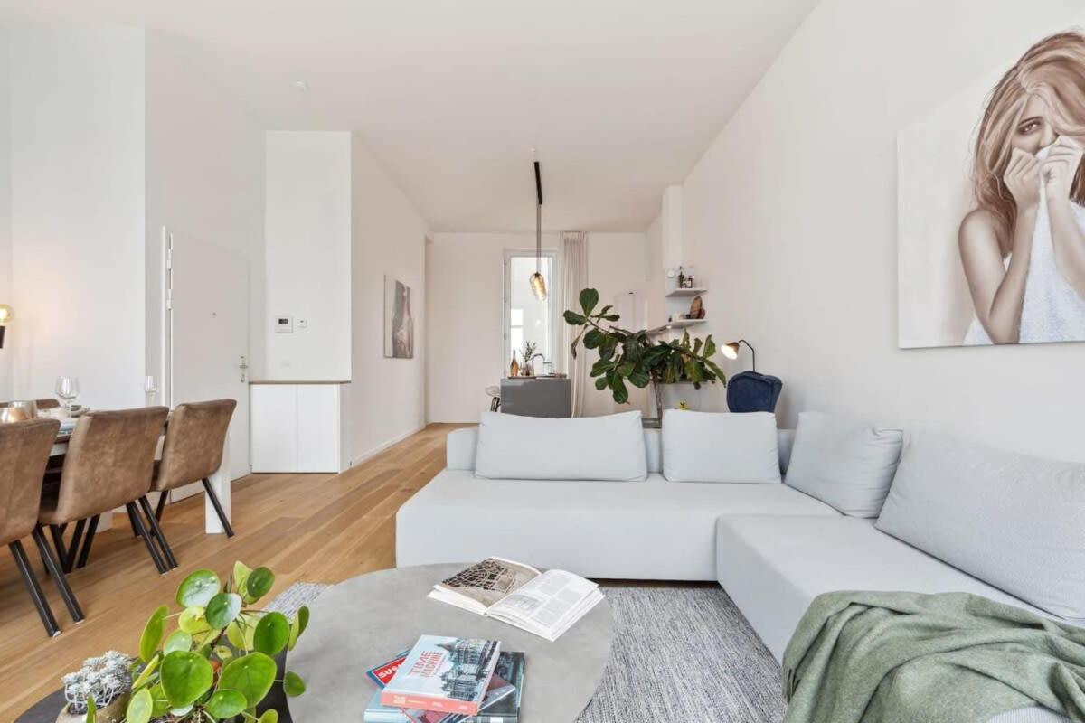 Bright Waterfront Apartment Antwerpen Bagian luar foto