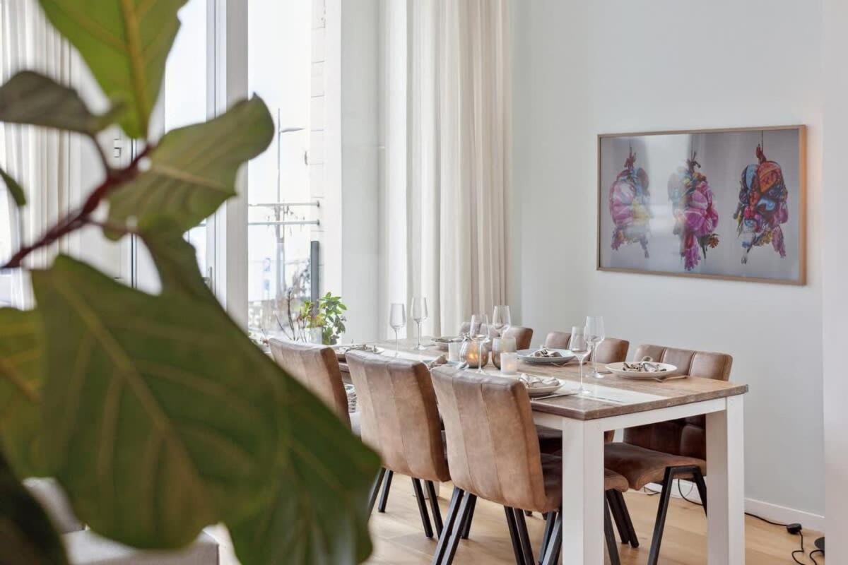 Bright Waterfront Apartment Antwerpen Bagian luar foto